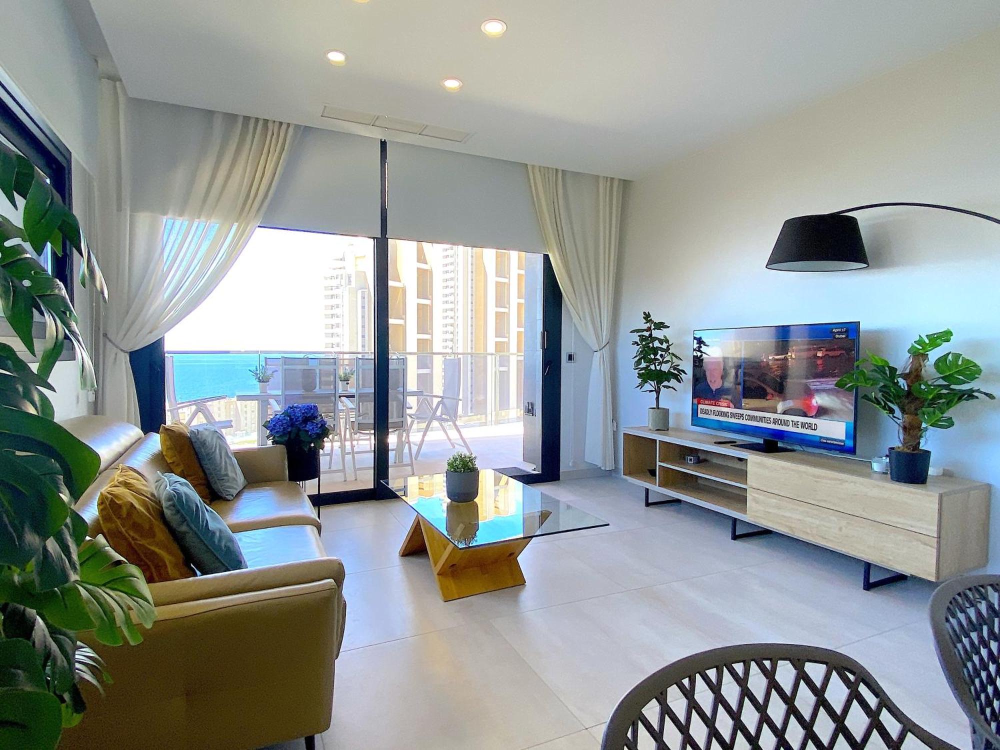 Lujoso Apartament Con Impresionantes Vistas Al Mar 베니돔 외부 사진