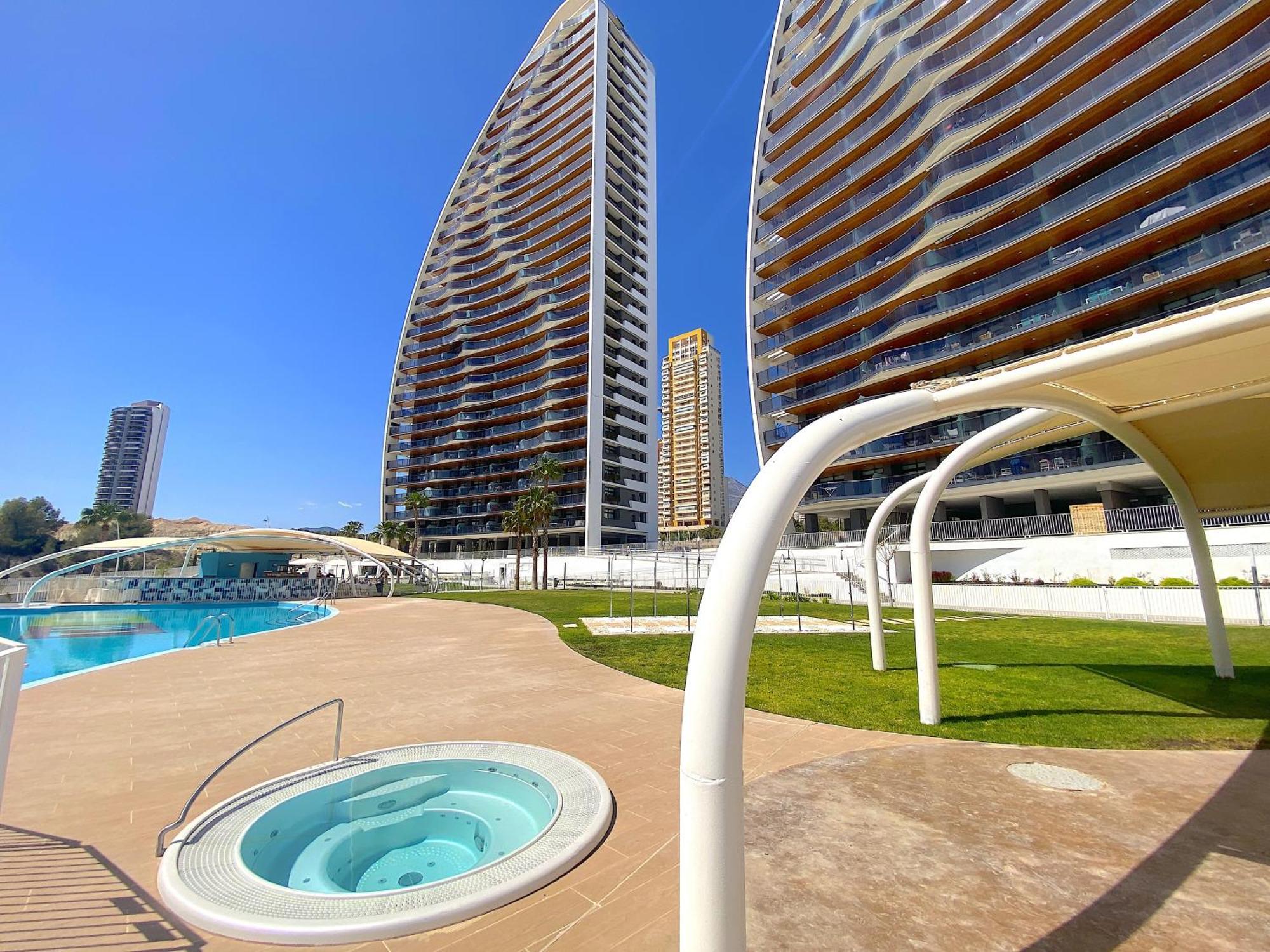 Lujoso Apartament Con Impresionantes Vistas Al Mar 베니돔 외부 사진