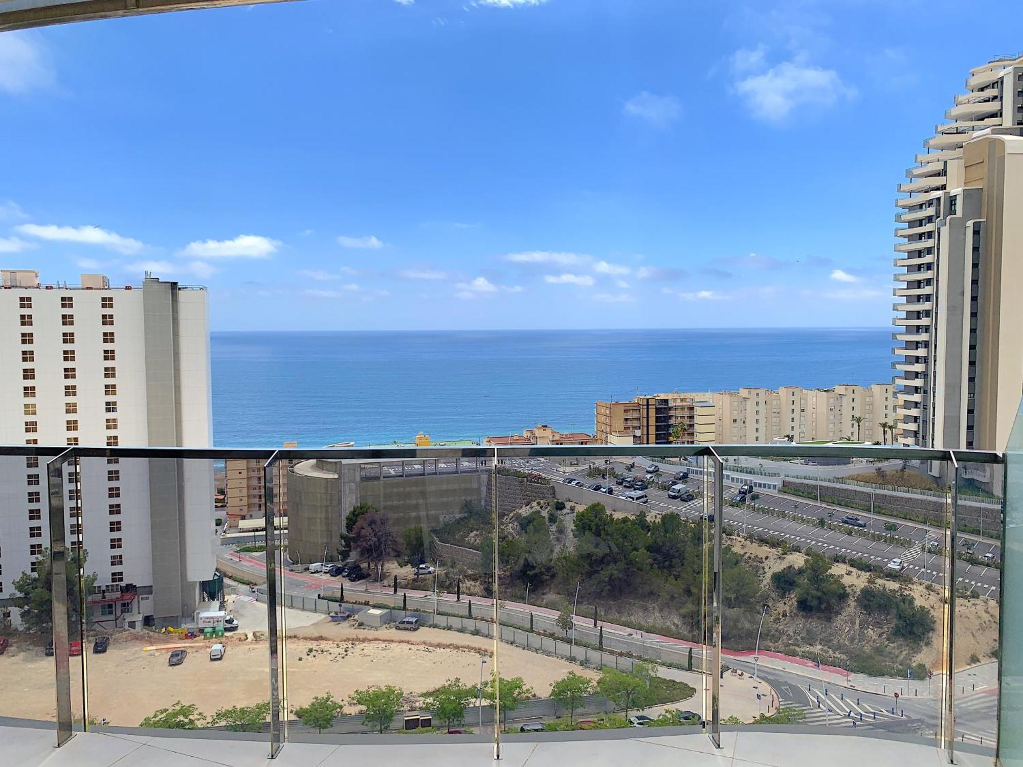 Lujoso Apartament Con Impresionantes Vistas Al Mar 베니돔 외부 사진