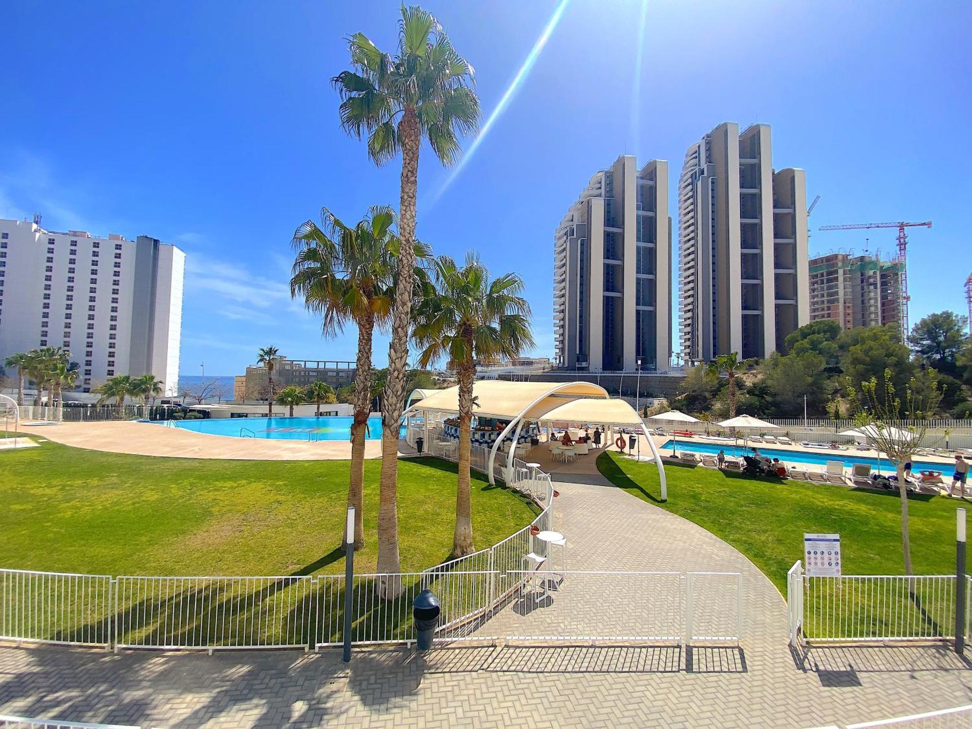Lujoso Apartament Con Impresionantes Vistas Al Mar 베니돔 외부 사진