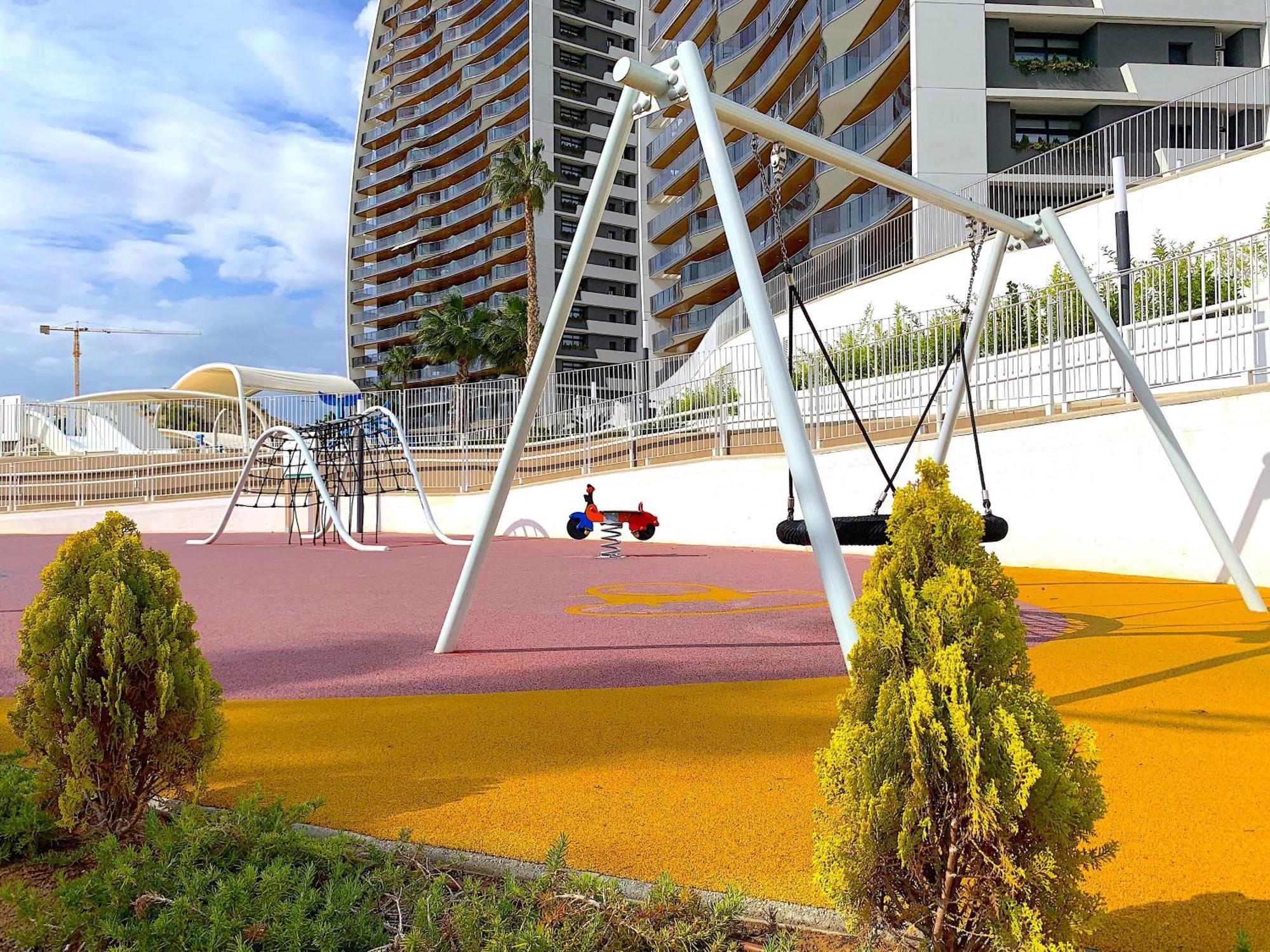 Lujoso Apartament Con Impresionantes Vistas Al Mar 베니돔 외부 사진